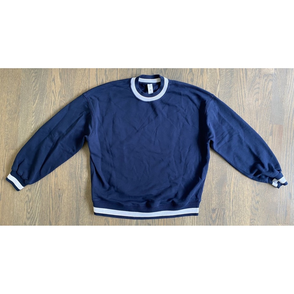 Lululemon Sweatshirt Womens Size XS Blue Collegiate Athleisure